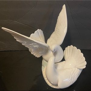 Lladro Love Nest #6291